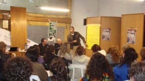 Eugenio Biafore en la disertación introductoria del Taller