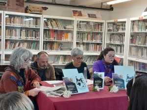 Alexis Oliva(izq.) María Dolores Bertarelli y Bárbara Arias